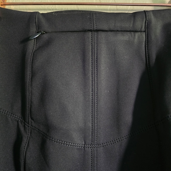 Lululemon &go Cityfarer Black Skirt Size 8 - Picture 5 of 9